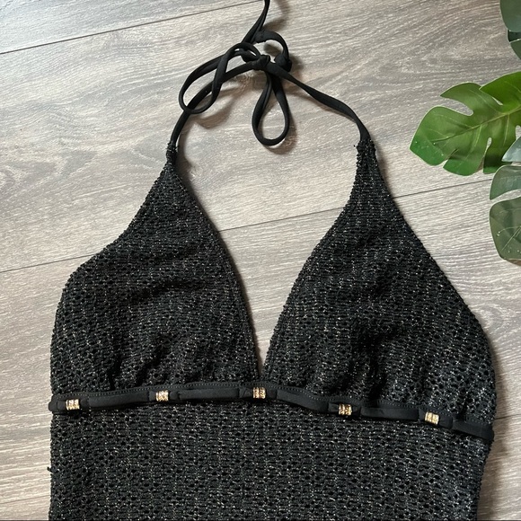 La Blanca by rod beattie woven metallic textured halter one piece. Size 12 - Picture 2 of 8